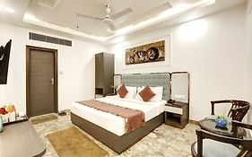 Hotel All Iz Well-by Haveliya Hotels New Delhi 4* India